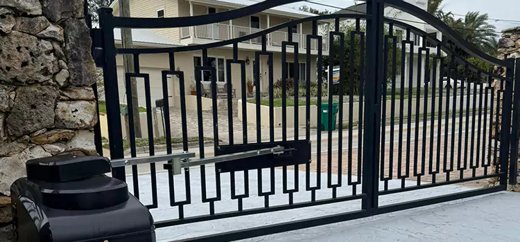 Swing Gate Opener with Keypad Elmhurst